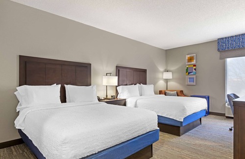 Mebane Hotel | Hampton Inn Mebane