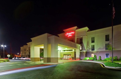 North Brunswick Hotel | Hampton Inn North Brunswick NJ