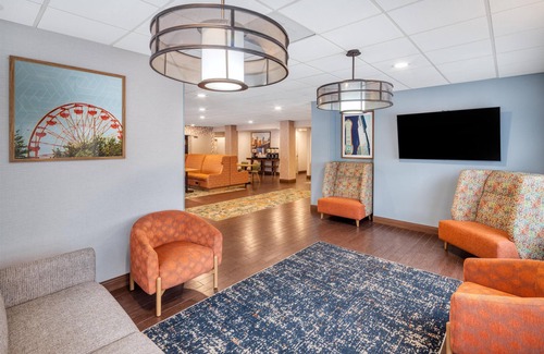Wilkes East Hotel | Hampton Inn Portland East