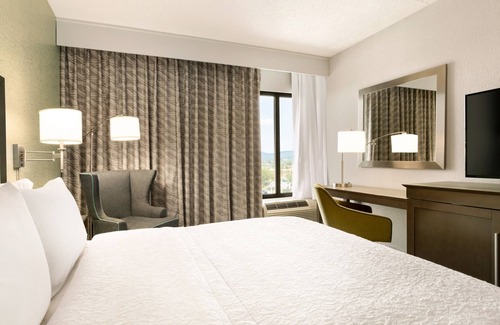 Wyomissing Hotel | Hampton Inn Reading/Wyomissing