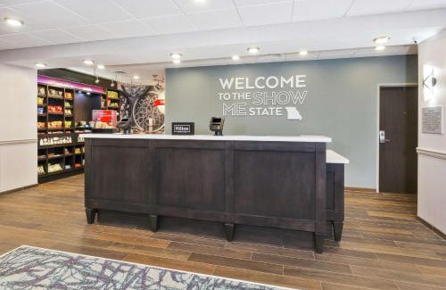 Sedalia Hotel | Hampton Inn Sedalia