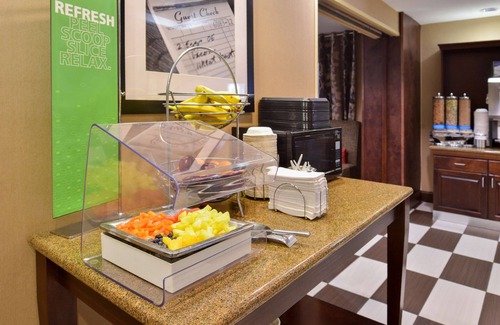 Statesville Hotel | Hampton Inn Statesville