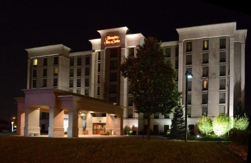 Windsor Hotel | Hampton Inn & Suites by Hilton Windsor