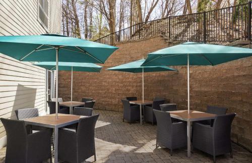 Exeter Hotel | Hampton Inn & Suites Exeter
