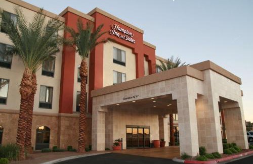 Seven Hills Hotel | Hampton Inn & Suites Las Vegas South