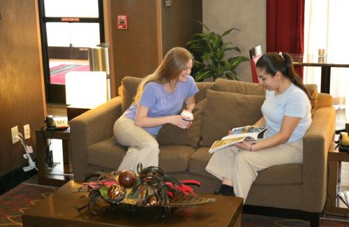 Lebanon Hotel | Hampton Inn & Suites Lebanon