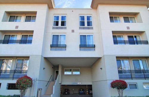 Jackson Park Hotel | Hampton Inn & Suites Mountain View