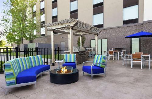 Rogers Hotel | Hampton Inn & Suites Rogers