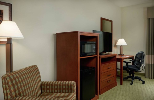 Southeast Salem Hotel | Hampton Inn & Suites Salem, OR