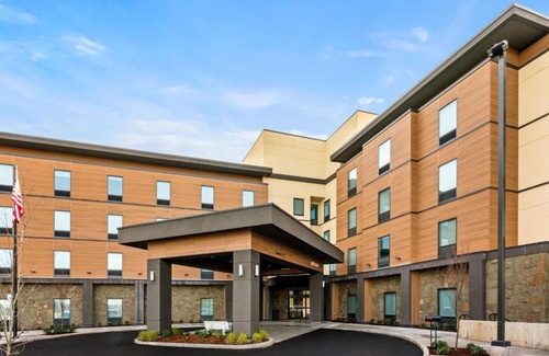 Tigard Hotel | Hampton Inn & Suites Tigard