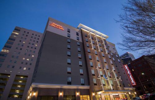Downtown Tulsa Hotel | Hampton Inn & Suites Tulsa Downtown, Ok