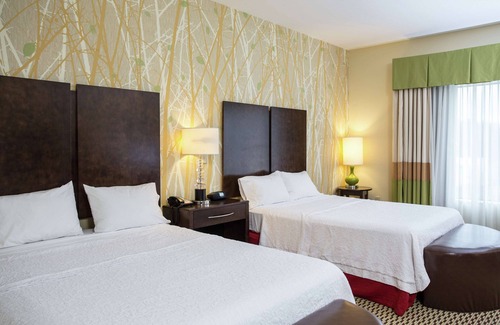 Williamsport Hotel | Hampton Inn & Suites Williamsport-Faxon Exit
