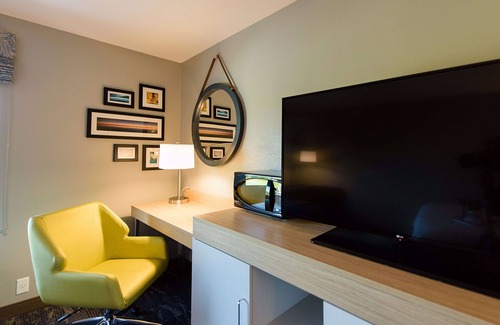 Superior Hotel | Hampton Inn Superior Duluth