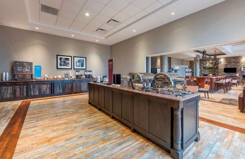 Membertou Hotel | Hampton Inn Sydney