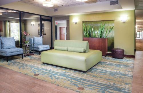 Broken Arrow Hotel | Hampton Inn Tulsa/Broken Arrow