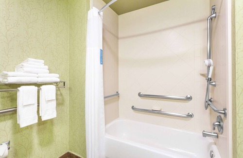 Lake Worth Hotel | Hampton Inn West Palm Beach-Lake Worth-Turnpike