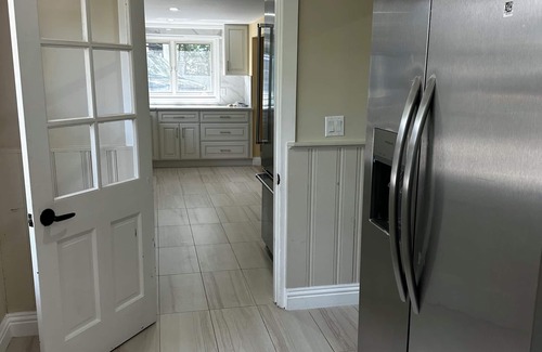 Muttontown House | Hampton Style Summer Getaway - Spacious 4-bedroom house with private pool