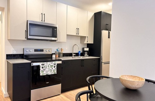 Rossland Apartment | Hanna Creek Suite at Redstone Resort Rossland