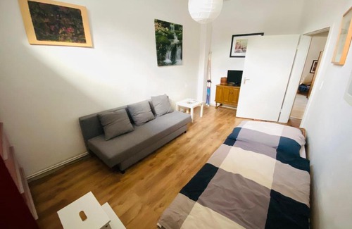 Vahrenwald Apartment | Hannover List 2 bedroom home away from home