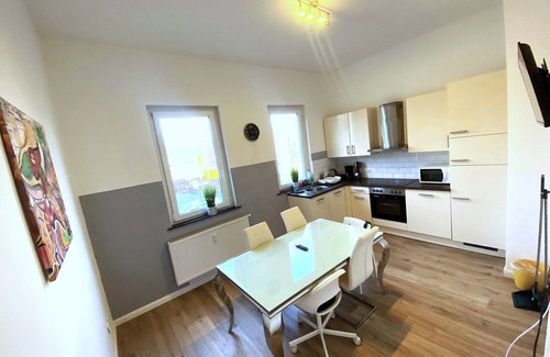 Hemelingen Apartment | Hannoverschestr. 1 OG