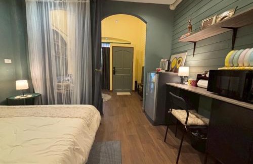 Talat Yot Apartment | Hansa Heritage home in Khao San