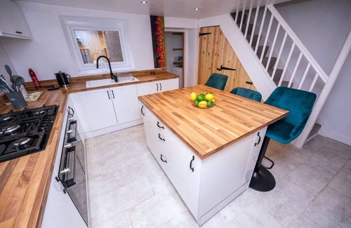 Port Talbot House | Happy Days Afan Forest