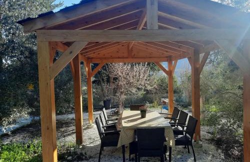 Agios Theodoros Ski Chalet | Happy Glamping Cy