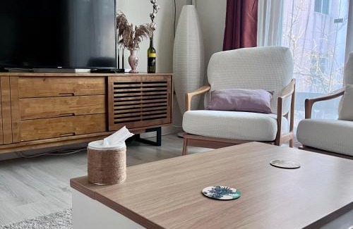 Hapjeong-dong Apartment | Happy Hapjeong Home