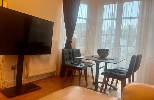 Blankenese Apartment | Happy Moments