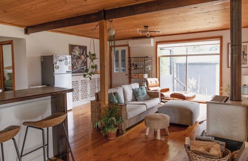 St Helens House | Happy Nomad.