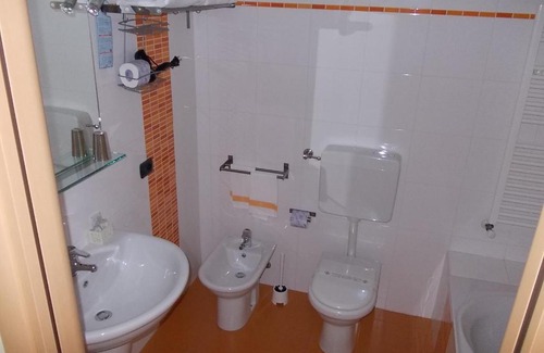 Ponte dell'Olio House | Happy Residence
