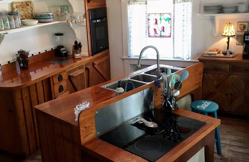 Alligator Point House | Happy Shack BEACH & BAY! Kayak, paddle boards, firepit, grille, wifi