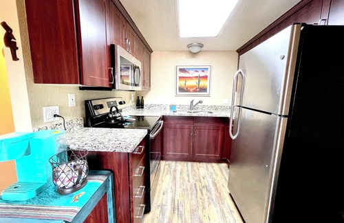 Oak Creek Condo | Happy Trails