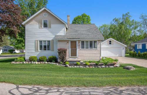 Harbor Springs House | Harbor Charm