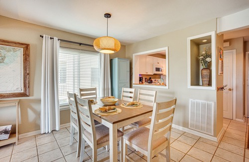 Oceanmarsh Subdivision Condo | Harbor Island Condo with Deck - Steps to Beach!