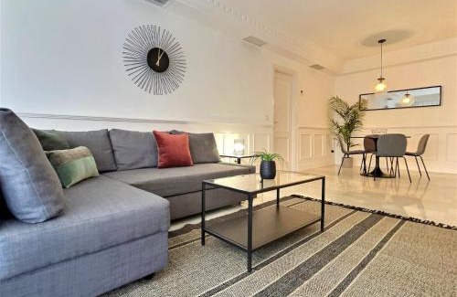 Puerto Banus Apartment | Harbour Heaven 2 Bed, 2 Bath Apartment Steps from Puerto Banus Marina and Beach