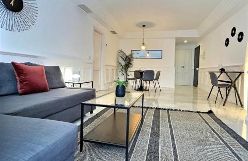 Puerto Banus Apartment | Harbour Heaven 2 Bed, 2 Bath Apartment Steps from Puerto Banus Marina and Beach