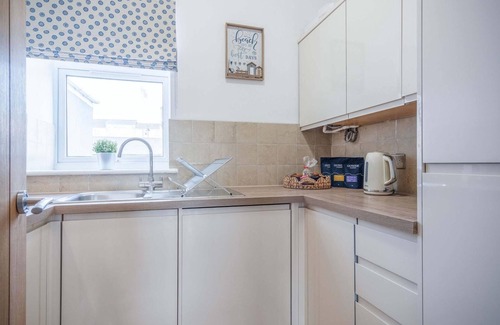 Milford Haven Apartment | Harbour Heights - 2 Bed Apartment - Milford Haven