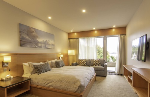Ganges Hotel | Harbour House Hotel