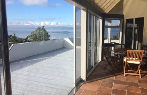 Wellington Cabin | Harbour Lodge Wellington