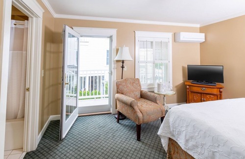 Mackinac Island Bed & Breakfast | Harbour View Inn