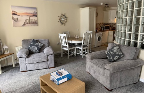 Donaghadee Apartment | Harbour View luxury comfortable Holiday Apartment