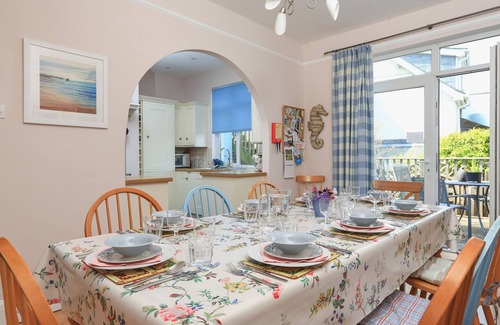 Salcombe Cottage | HARBOURFIELD, family friendly, with a garden in Salcombe