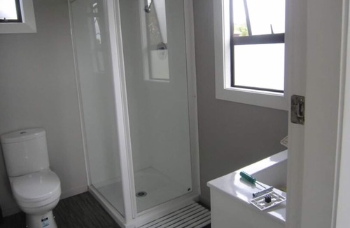 Harwood House | Harbourside Hideaway at Harwood