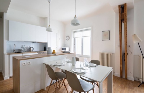 Madeleine-Champ de Mars Apartment | Harmonie - Magnifique appt proche Cité des Congrès
