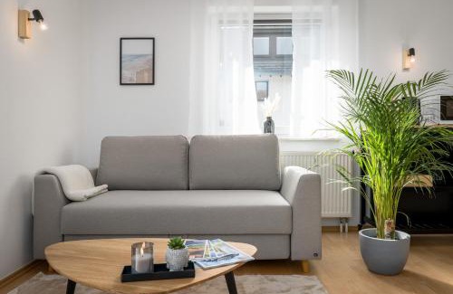 Edertal Apartment | Harmony: Edersee Apartment – Sperrmauer – Lounge
