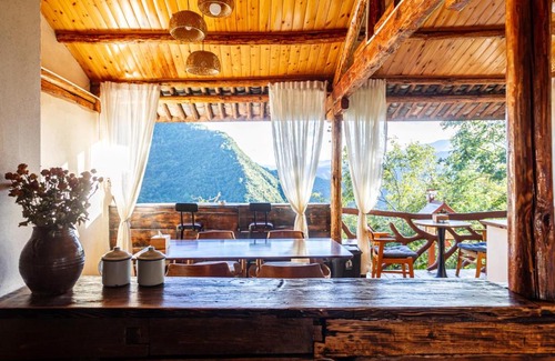 Dali House | Harmony Inn