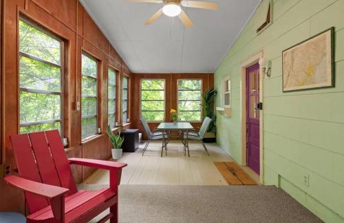 Kabletown House | Harpers Ferry Cottage Hot Tub, WiFi, Dog-Friendly