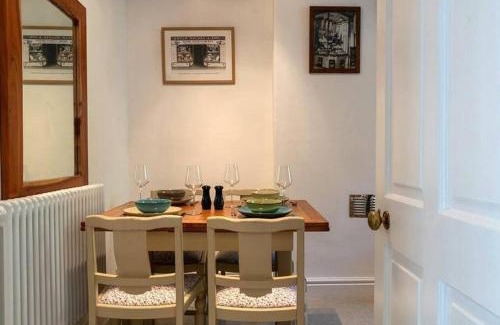 Deganwy Apartment | Haulfryn Apartment