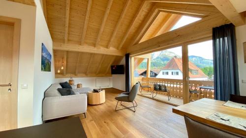 Verwaltungsgemeinschaft Hornergruppe Apartment | Haus Akelei